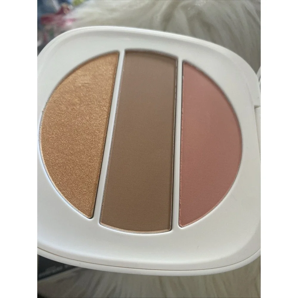 Marc Jacobs O!Mega X Three Omega Powder Blush-Bronze-Highlight Palette